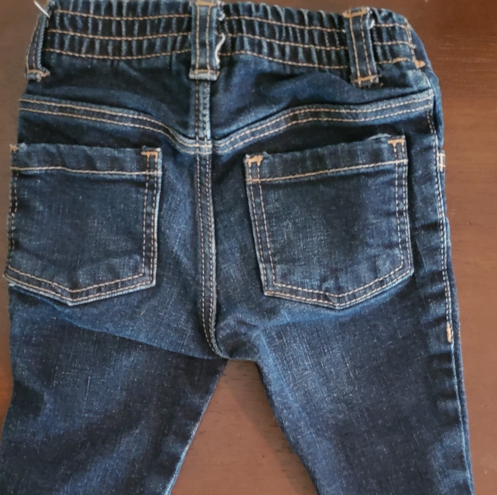 Baby Jeans Old Navy  Size 3-6m. Gently Used - Picture 4 of 4